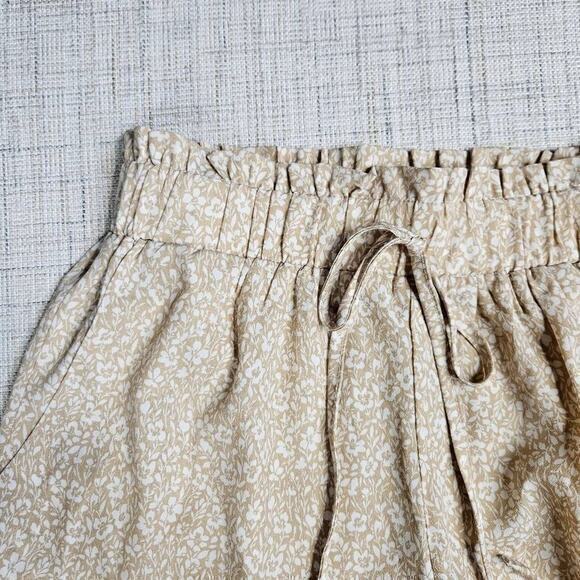 BTFBM Women's Summer Shorts Floral High Waisted Ruffle Short Size Small - Picture 3 of 7